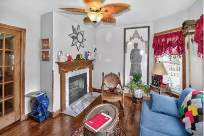 3463 N Bartlett Ave, Milwaukee, WI 53211 - Photo 8