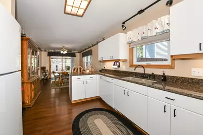 1732  Erin Ln, Waukesha, WI 53188 - Photo 12