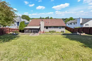 1732 Erin Ln, Waukesha, WI 53188 - Photo 36