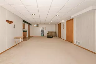 1732 Erin Ln, Waukesha, WI 53188 - Photo 26