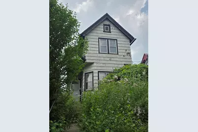 2237 S Woodward St, Milwaukee, WI 53207 - Photo 2