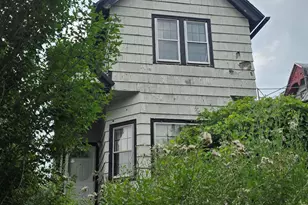 2237 S Woodward St, Milwaukee, WI 53207 - Photo 2
