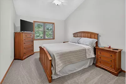 8  Peregrine Ct, Madison, WI 53593 - Photo 16