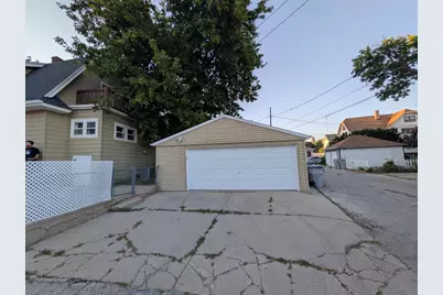 1418  N 57th St, Milwaukee, WI 53208 - Photo 20