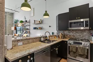 239 E Chicago St, Milwaukee, WI 53202 - Photo 10