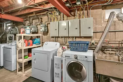 2303 N 81st St #2, Wauwatosa, WI 53213 - Photo 20