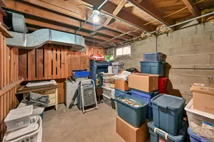 2303 N 81st St, Wauwatosa, WI 53213 - Photo 22