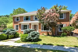 2303 N 81st St, Wauwatosa, WI 53213 - Photo 36
