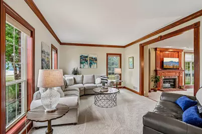 308  Copperfield Dr, Delafield, WI 53018 - Photo 12