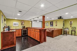 308 Copperfield Dr, Delafield, WI 53018 - Photo 42