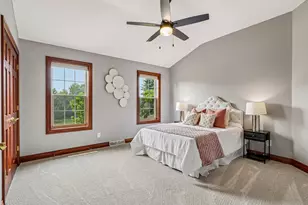 308 Copperfield Dr, Delafield, WI 53018 - Photo 36
