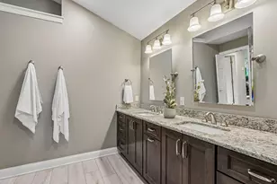 308 Copperfield Dr, Delafield, WI 53018 - Photo 28