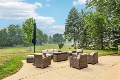 308  Copperfield Dr, Delafield, WI 53018 - Photo 54
