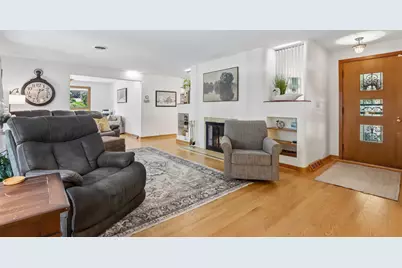 3358  Taylor Ave, Racine, WI 53405 - Photo 10