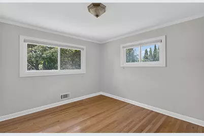 16000 W Santa Rosa Blvd, New Berlin, WI 53151 - Photo 22