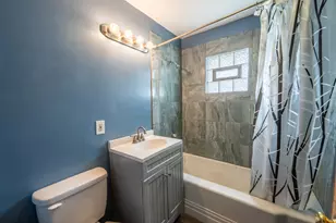 1331 E Saveland Ave, Milwaukee, WI 53207 - Photo 22