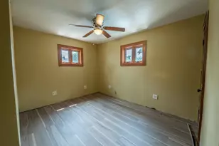 1331 E Saveland Ave, Milwaukee, WI 53207 - Photo 18