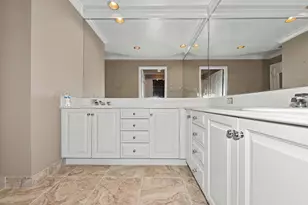 530 Park Cir, Elm Grove, WI 53122 - Photo 44