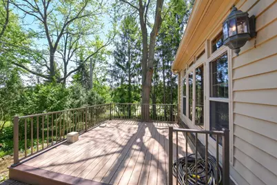 530  Park Cir, Elm Grove, WI 53122 - Photo 54