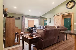 E7608 E Smith Rd, Viroqua, WI 54667 - Photo 6
