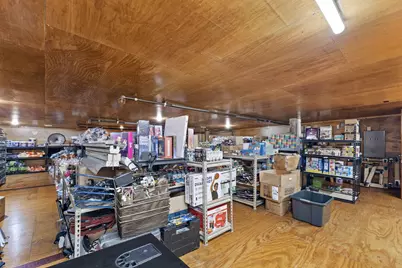 22 N Main St, Hartford, WI 53027 - Photo 28