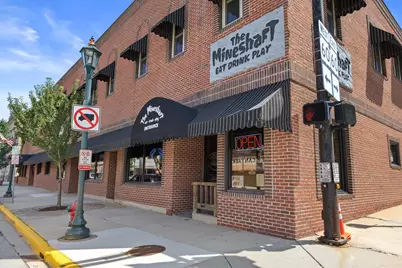 22 N Main St, Hartford, WI 53027 - Photo 2
