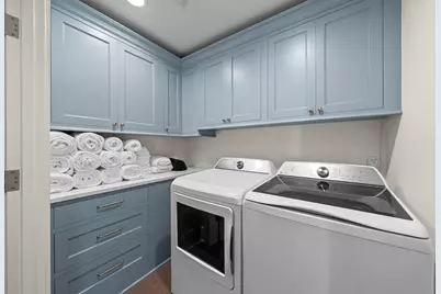 266  High St #12, Fontana, WI 53125 - Photo 94