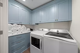 266 High St, Fontana, WI 53125 - Photo 94