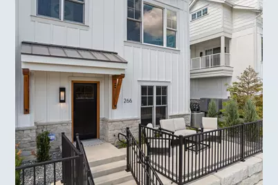 266  High St #12, Fontana, WI 53125 - Photo 2