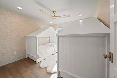 266  High St #12, Fontana, WI 53125 - Photo 82