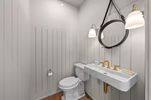 266 High St, Fontana, WI 53125 - Photo 30