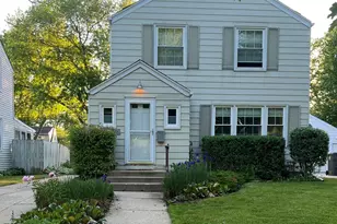 4773 N Diversey Blvd, Whitefish Bay, WI 53211 - Photo 8