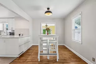 4773 N Diversey Blvd, Whitefish Bay, WI 53211 - Photo 10