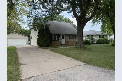 5314 W Wahner Ave, Brown Deer, WI 53223 - Photo 4