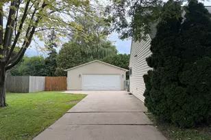 5314 W Wahner Ave, Brown Deer, WI 53223 - Photo 38