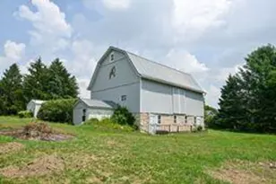5180 Monches Rd, Richfield, WI 53017 - Photo 6