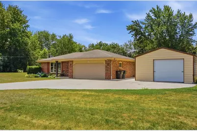 S58W29985  McFarlane Rd, Genesee, WI 53149 - Photo 38