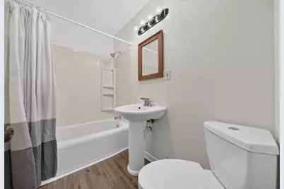 215 N 11th St, Oostburg, WI 53070 - Photo 16