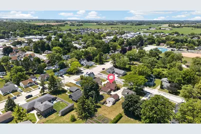 215 N 11th St, Oostburg, WI 53070 - Photo 26