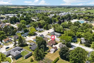 215 N 11th St, Oostburg, WI 53070 - Photo 26