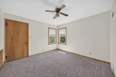 215 N 11th St, Oostburg, WI 53070 - Photo 8