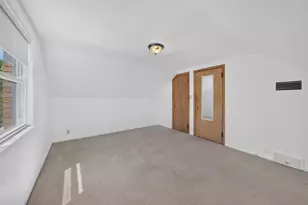 215 N 11th St, Oostburg, WI 53070 - Photo 14