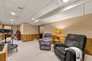 126 Menominee Dr, Sheboygan Falls, WI 53085 - Photo 30