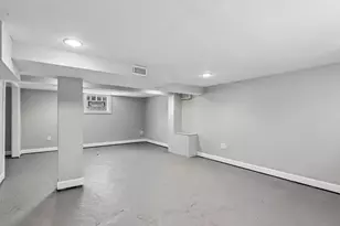 2129 E Holt Ave, Milwaukee, WI 53207 - Photo 36