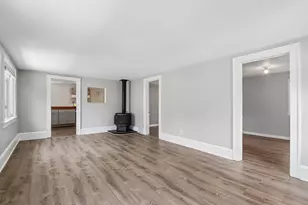 2129 E Holt Ave, Milwaukee, WI 53207 - Photo 22