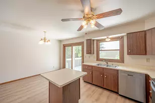 507 Maple St, Grafton, WI 53024 - Photo 10