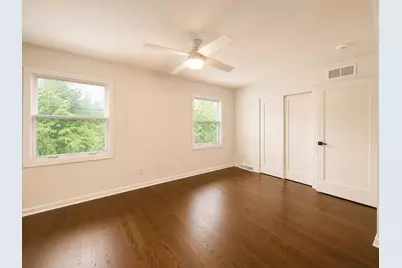 7515 N Beach Dr, Fox Point, WI 53217 - Photo 24