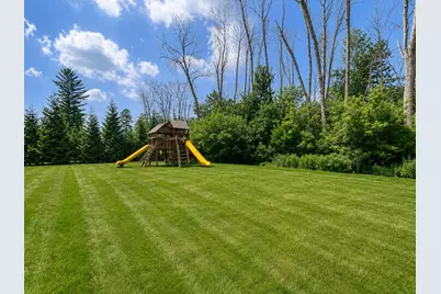 7515 N Beach Dr, Fox Point, WI 53217 - Photo 50