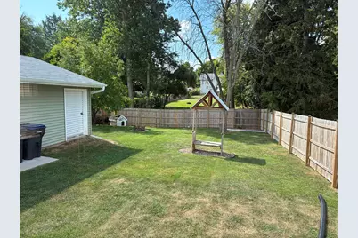 149 W Center Ave, Cedar Grove, WI 53013 - Photo 6