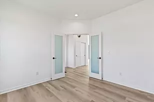 805 Viewpoint Ave, Waukesha, WI 53188 - Photo 14